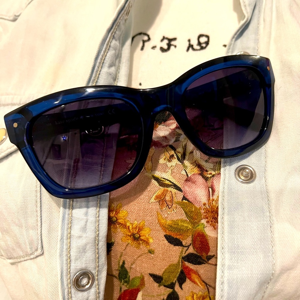 Kate Spade Blue Tone Sunglasses 🕶.
